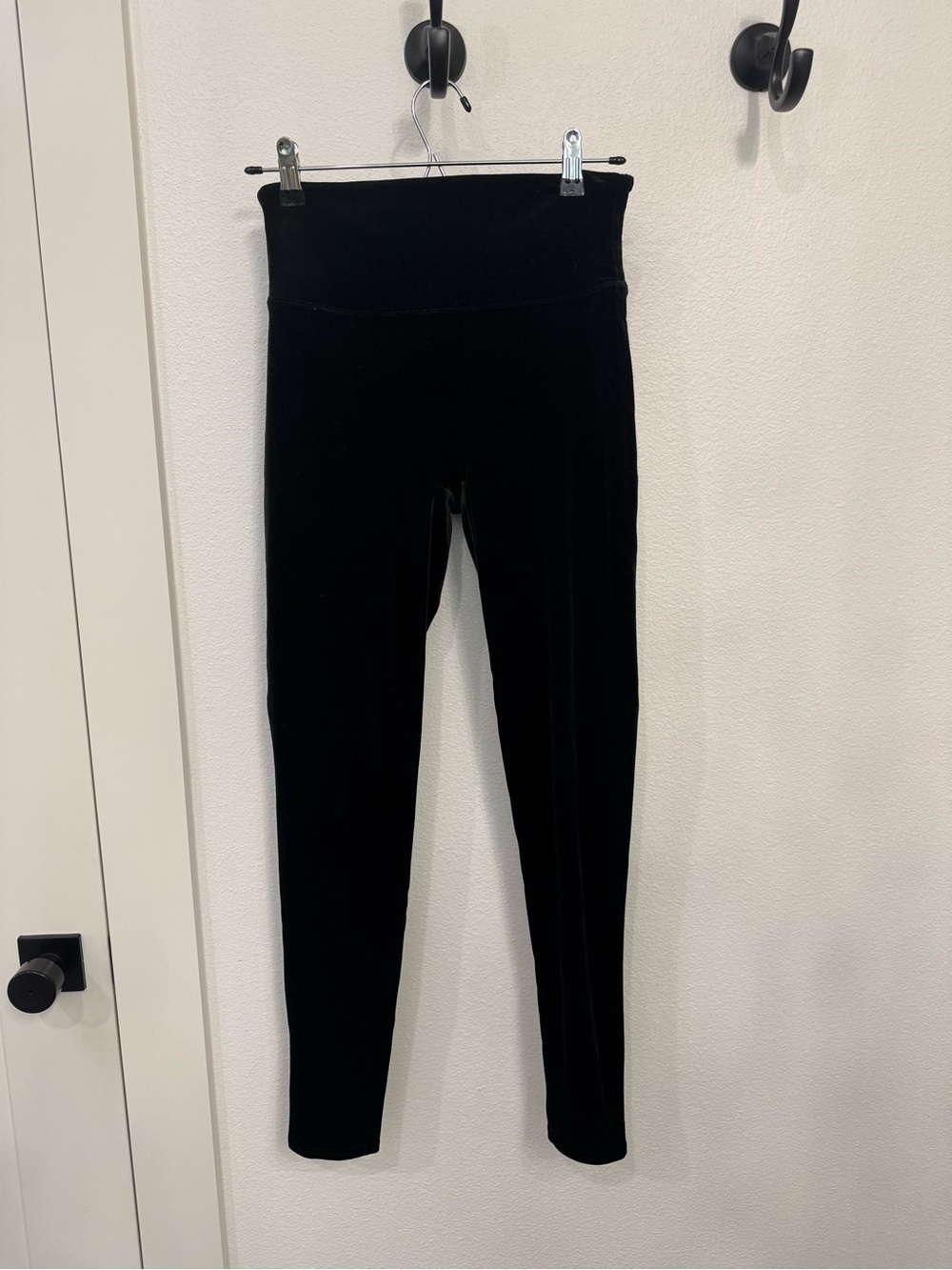 SPANX Faux Leather Leggings
